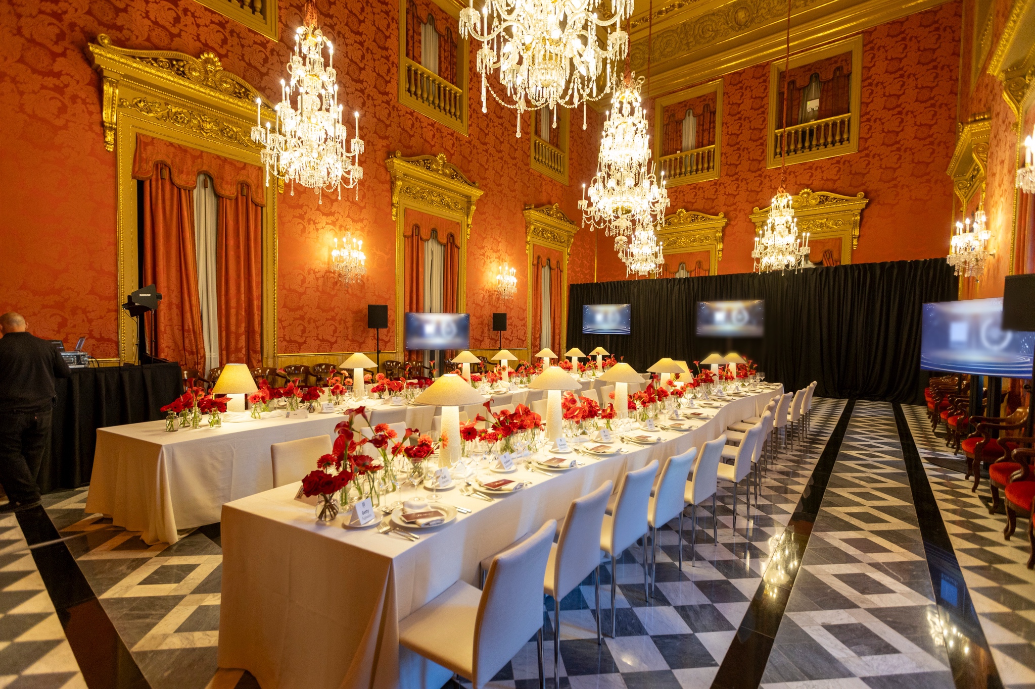 Facetune_30-04-2025-10-58-54